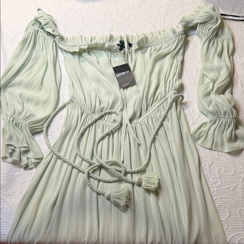 Forever 21 Off Shoulder Seafoam Maxi Dress Small Sheer Wrap NWT - Picture 10 of 14